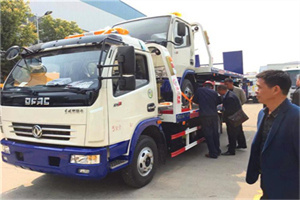 柯坪汽车道路救援拖车价格